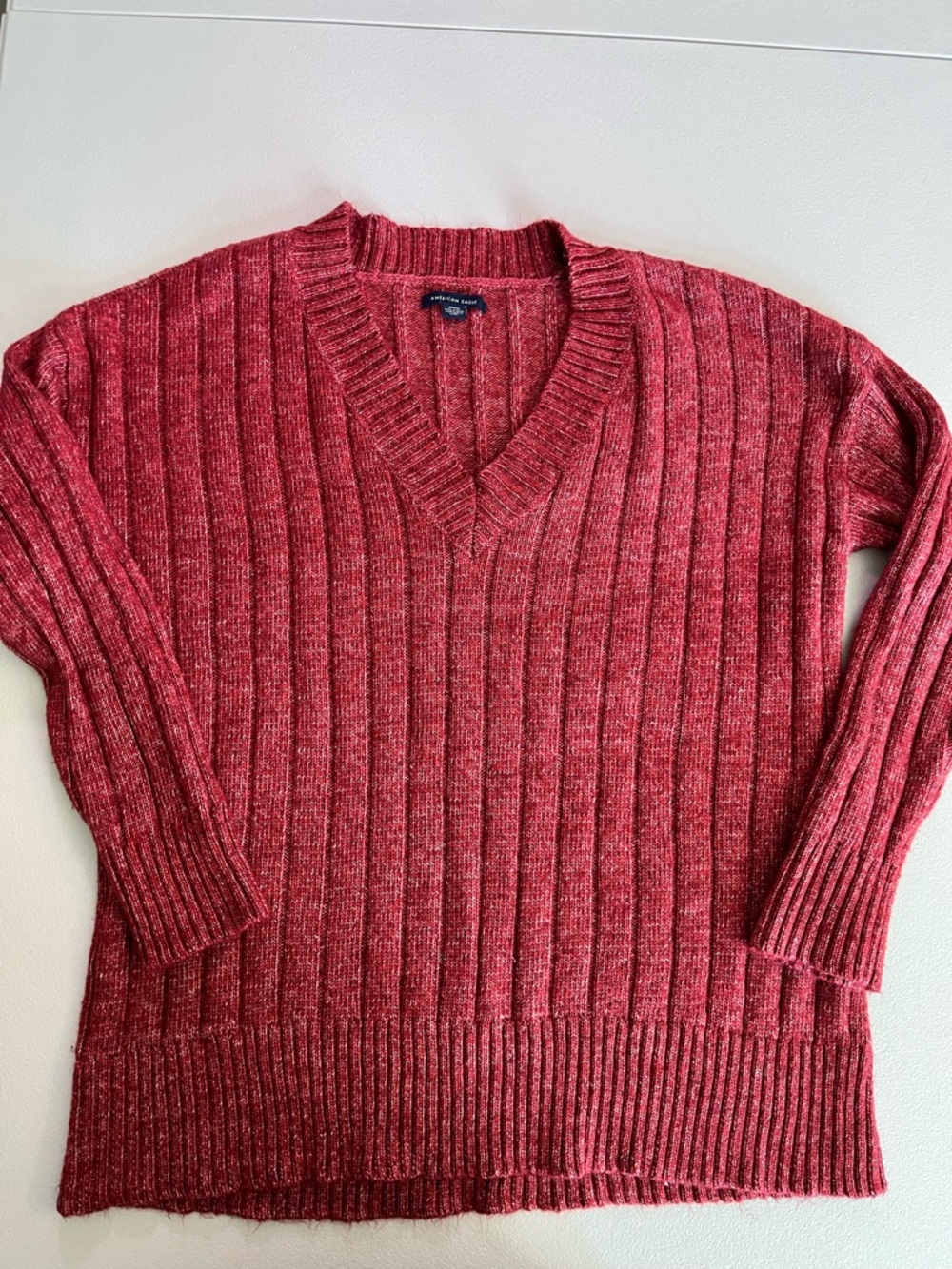 America Eagle Slouchy v-neck sweater Heathered Red Women’s M